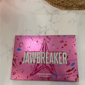 Jeffree Star Jawbreaker eyeshadow pressed pigment palette